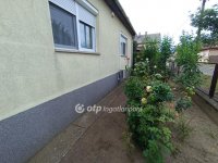 Eladó családi ház, Hatvanban 75 M Ft, 3 szobás