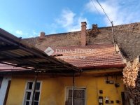 Eladó családi ház, XV. kerületben 34.9 M Ft, 2 szobás