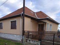 Eladó családi ház, Ostoroson 60 M Ft, 3 szobás