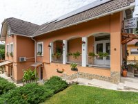 Eladó hotel, Abaligeten 149 M Ft, 8 szobás / költözzbe.hu