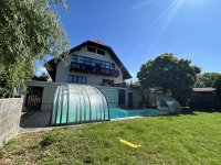 Eladó családi ház, Pilisszentivánon 398 M Ft, 9 szobás