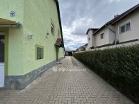 Eladó családi ház, Debrecenben 124.9 M Ft, 1+4 szobás