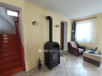 Eladó családi ház, Mogyoródon 114 M Ft, 5 szobás