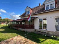 Eladó családi ház, Egerben 115 M Ft, 6+1 szobás