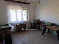 Eladó családi ház, Csólyospáloson 20 M Ft, 3 szobás