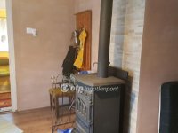 Eladó nyaraló, Abonyban 10.7 M Ft, 1 szobás