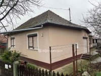 Eladó családi ház, Zsákán 8.9 M Ft, 2 szobás