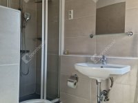 Eladó hotel, Komáromban 808 M Ft, 28 szobás