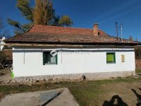 Eladó családi ház, Farmoson 16.5 M Ft, 2 szobás