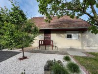 Eladó ikerház, Békésen 20 M Ft, 2 szobás / költözzbe.hu