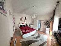 Eladó családi ház, Szigetbecsén 37.9 M Ft, 3+2 szobás