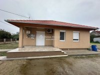 Eladó családi ház, Kókán 65 M Ft, 4 szobás