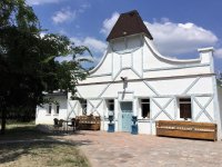 Eladó családi ház, Mocsán 345 M Ft, 8 szobás