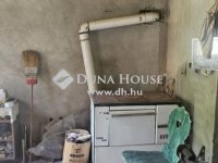 Eladó családi ház, XX. kerületben 22.5 M Ft, 2 szobás