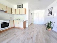 Kiadó téglalakás, albérlet, Pécsett 250 E Ft / hó, 3 szobás