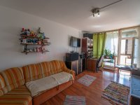 Eladó panellakás, Pécsett 39.9 M Ft, 3 szobás