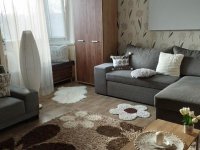 Eladó panellakás, XVIII. kerületben, Tövishát utcában 56.1 M Ft