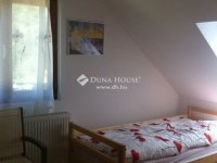 Eladó családi ház, Tápiószentmártonon 135 M Ft, 6 szobás