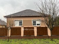 Eladó családi ház, Újszilváson 44.9 M Ft, 3 szobás