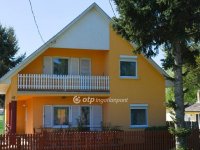 Eladó családi ház, Versegen 79.9 M Ft, 5 szobás
