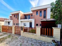 Eladó ikerház, Abdaon 79.9 M Ft, 6 szobás / költözzbe.hu