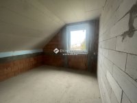 Eladó ikerház, Vecsésen 115 M Ft, 4 szobás