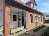 Eladó családi ház, Tapolcán 49 M Ft, 3 szobás