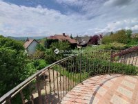 Eladó családi ház, Pilisborosjenőn 193 M Ft, 6 szobás