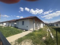 Eladó ikerház, Taksonyon 89.3 M Ft, 5 szobás