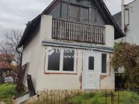 Eladó családi ház, Törökbálinton 35 M Ft, 2 szobás