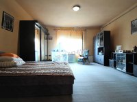 Eladó családi ház, Sarkadon 11.7 M Ft, 5 szobás