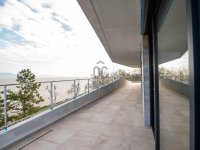 Eladó téglalakás, Balatonfenyvesen 174 M Ft, 3 szobás
