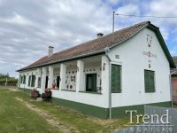 Eladó nyaraló, Daruszentmiklóson 25 M Ft, 3 szobás