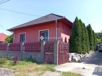 Eladó családi ház, Dányon 55 M Ft, 4+2 szobás