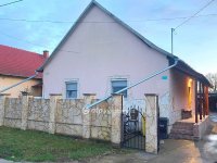 Eladó családi ház, Tiszafüreden 54 M Ft, 4 szobás