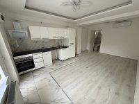 Eladó családi ház, Vecsésen 29.5 M Ft, 1 szobás
