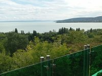 Eladó nyaraló, Balatonfűzfőn 89 M Ft, 2 szobás