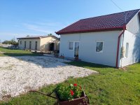 Eladó családi ház, Kiskörén 112 M Ft, 7 szobás