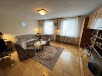 Eladó családi ház, Kaposváron 83.9 M Ft, 7 szobás