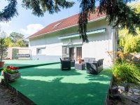 Eladó családi ház, Ercsiben 49.9 M Ft, 6 szobás