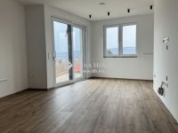 Eladó családi ház, Balatonfűzfőn 184 M Ft, 4 szobás