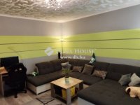 Eladó panellakás, Nagykőrösön 33 M Ft, 3 szobás