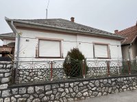 Eladó családi ház, Kácson 27 M Ft, 3 szobás
