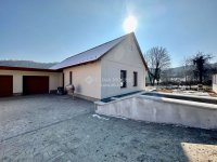 Eladó családi ház, Orfűn 115 M Ft, 4 szobás
