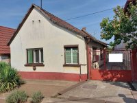 Eladó családi ház, Nyergesújfaluban 26.9 M Ft, 2 szobás
