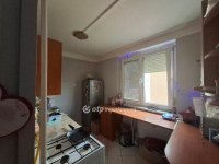 Eladó panellakás, Egerben 36.9 M Ft, 2 szobás