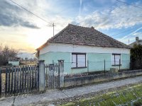 Eladó családi ház, Tápszentmiklóson 19.9 M Ft, 2 szobás