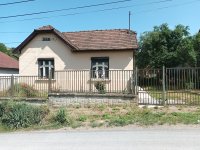 Eladó családi ház, Ózdon 13.5 M Ft, 3 szobás
