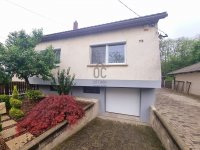 Eladó családi ház, Kesztölcön 79.5 M Ft, 4 szobás