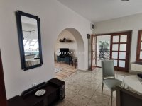 Kiadó családi ház, albérlet, Tatán 280 E Ft / hó, 3 szobás